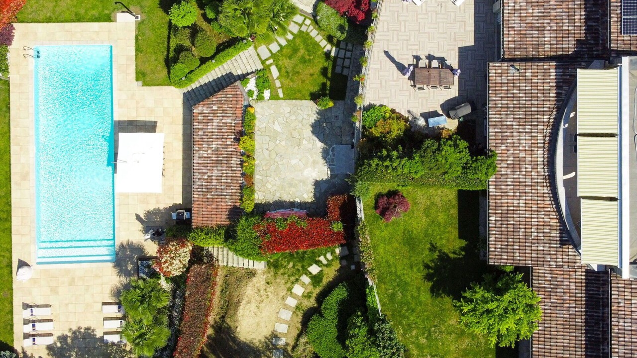 Photo of Outdoor in Casnate Con Bernate