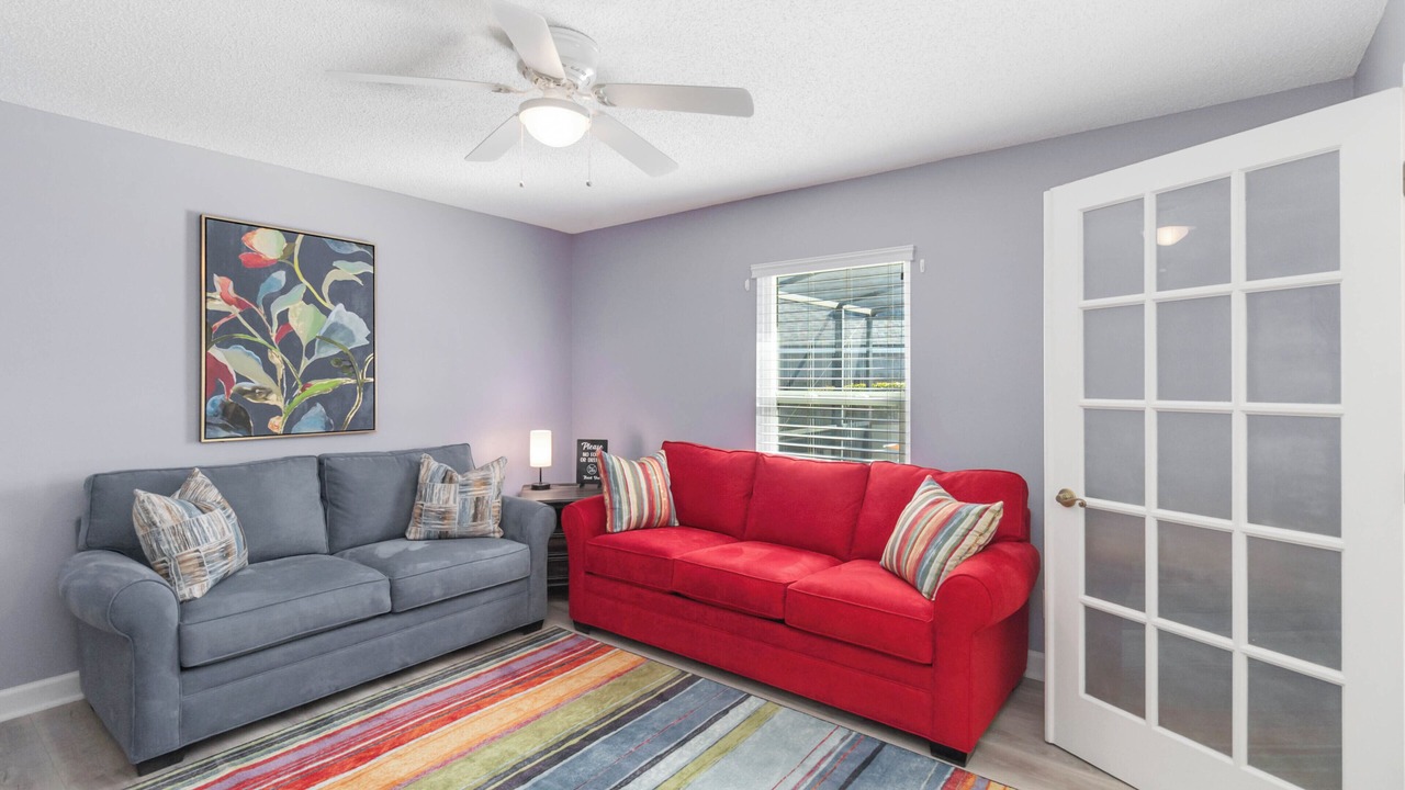 Photo of Livingroom in Mill Run