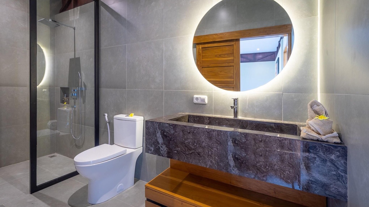 Photo of Bathroom in Kalisada
