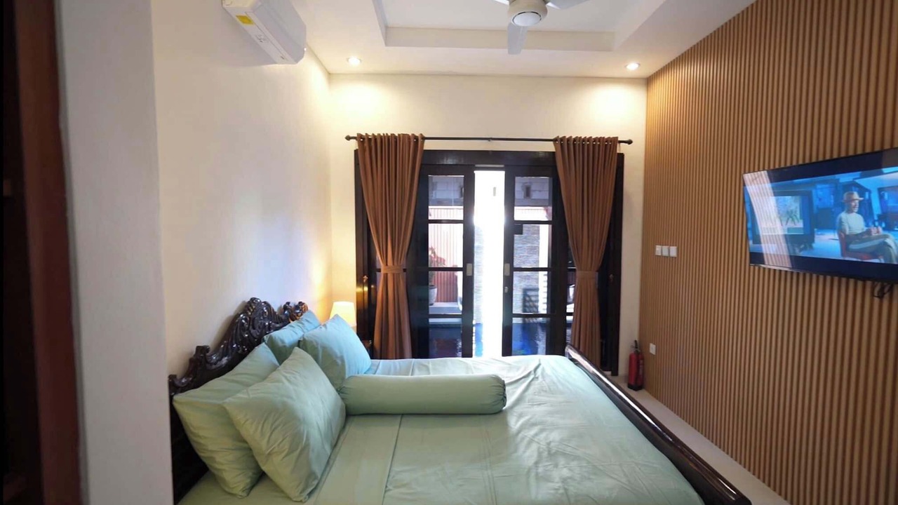 Photo of Bedroom in Drupadi