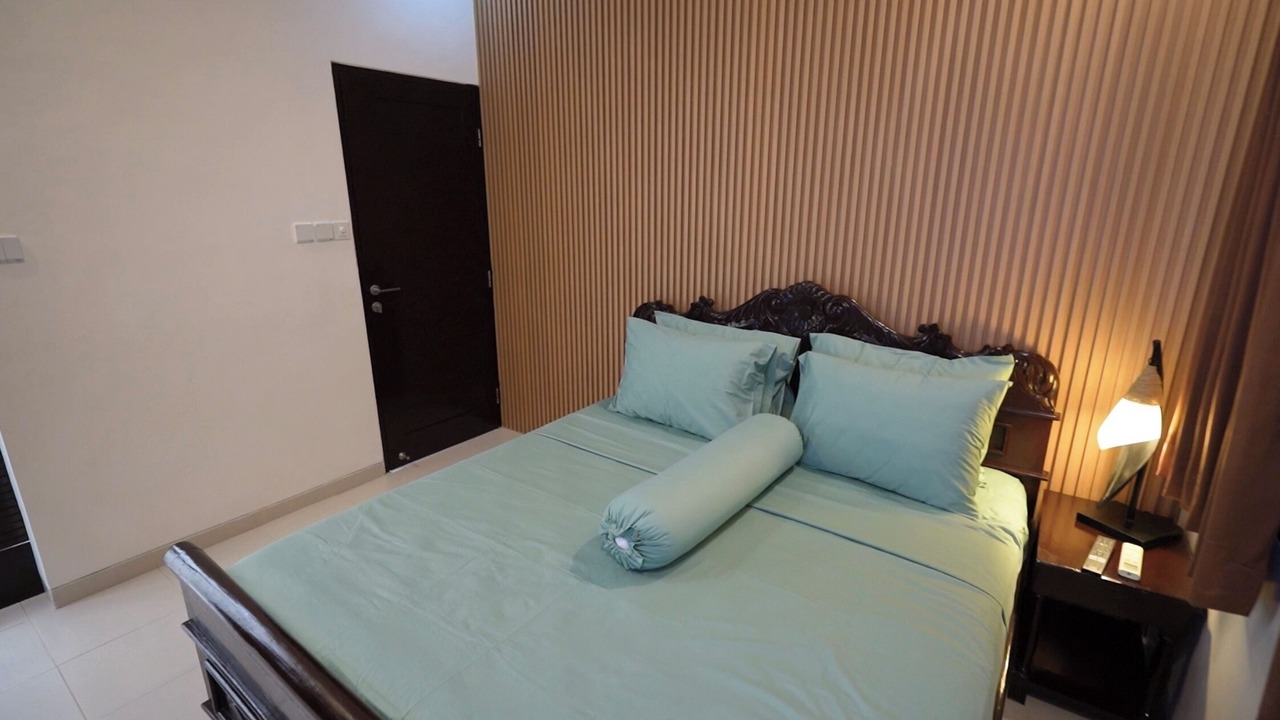 Photo of Bedroom in Drupadi