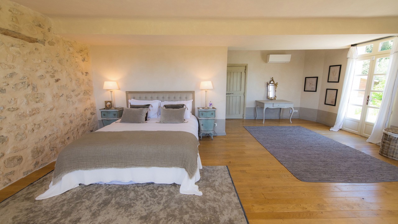 Photo of Bedroom in Grasse