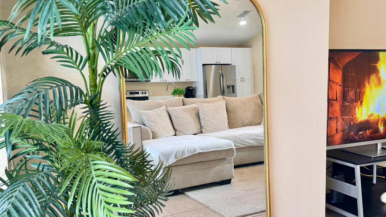 Photo of Livingroom in Lake Berkley