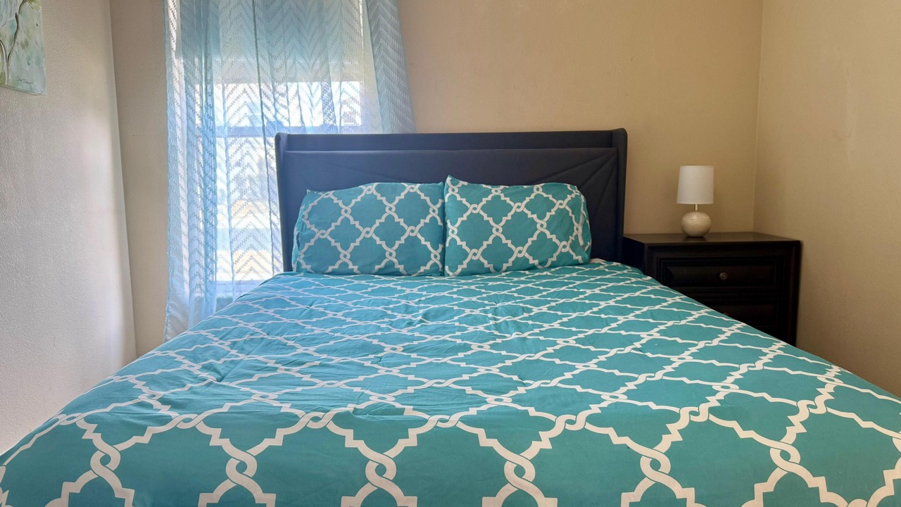 Photo of Bedroom in Lake Berkley