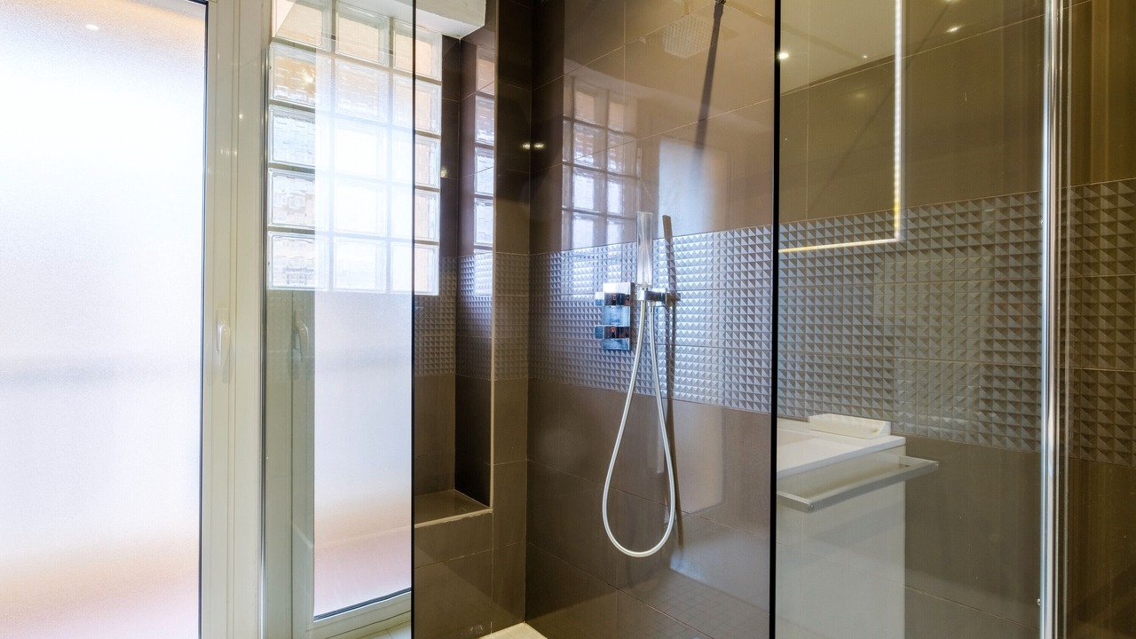 Photo of Bathroom in Juan-les-Pins