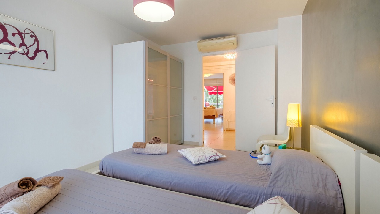 Photo of Bedroom in Juan-les-Pins