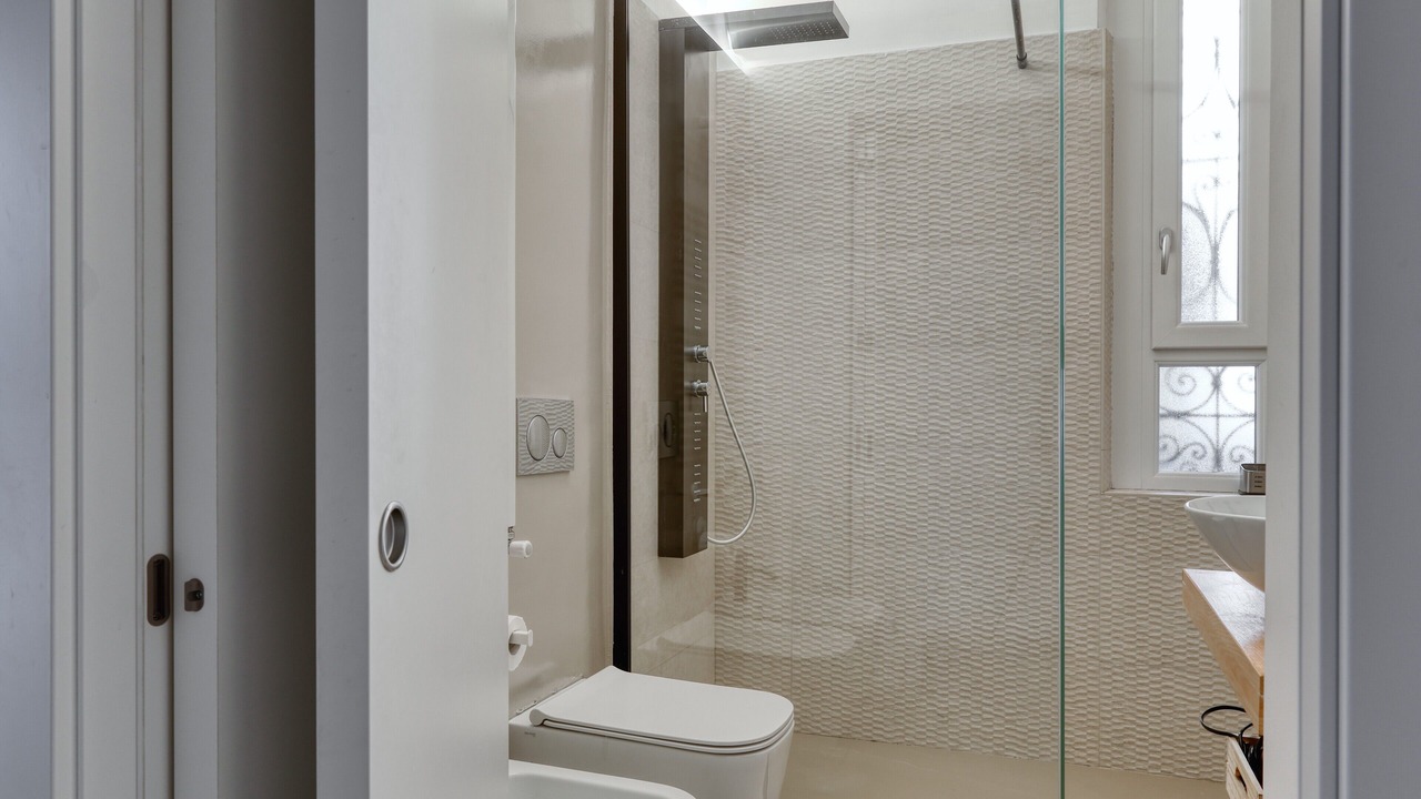 Photo of Bathroom in Zona Farini