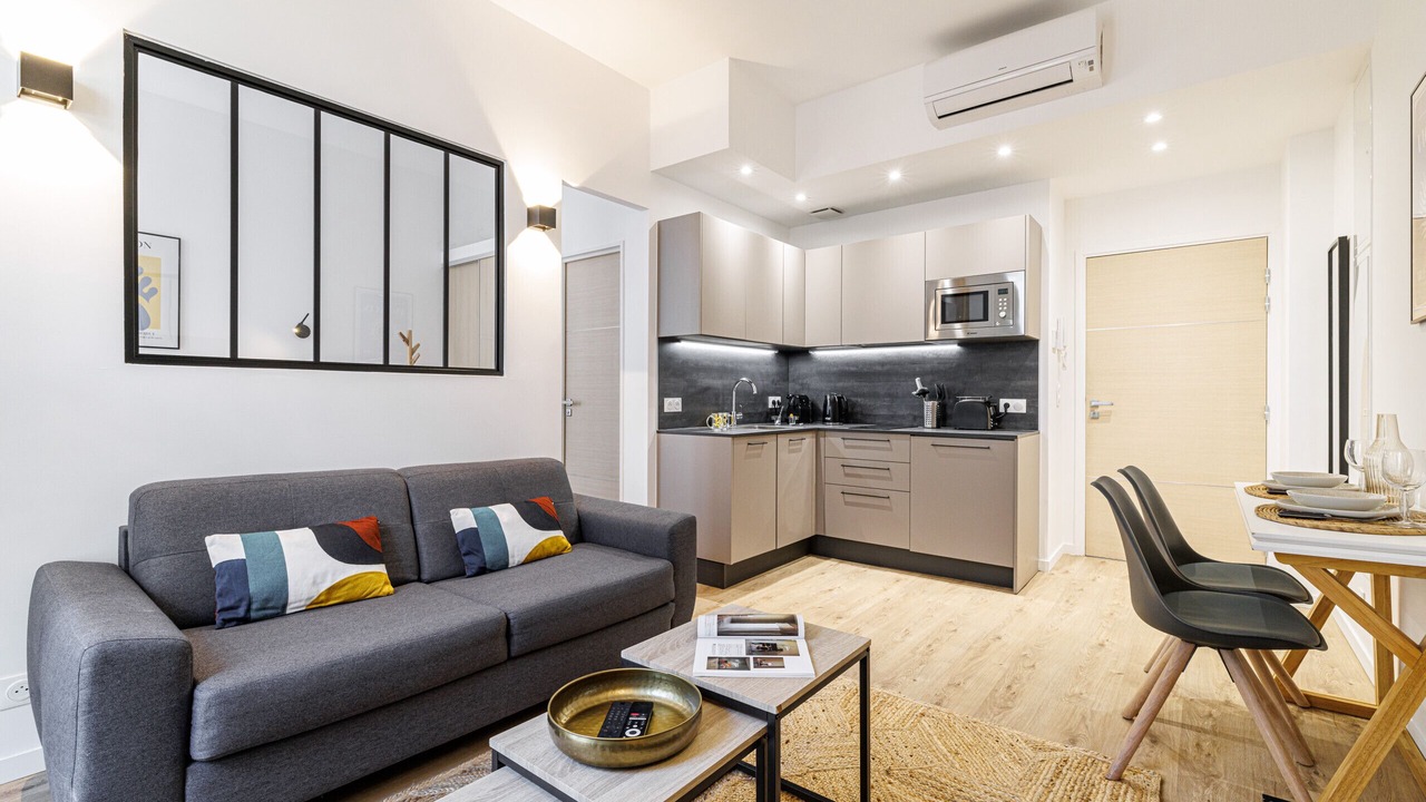 Photo of Livingroom in Lepante Quarter