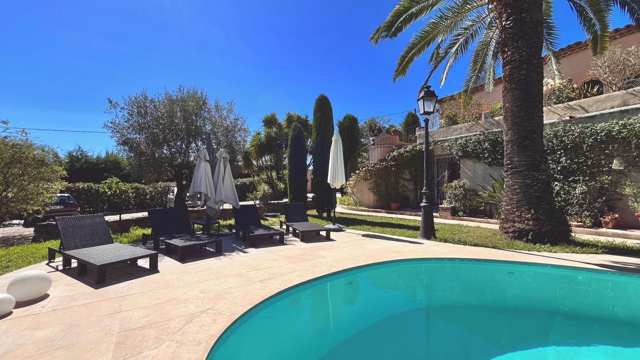 Photo of Outdoor in Le Rouret