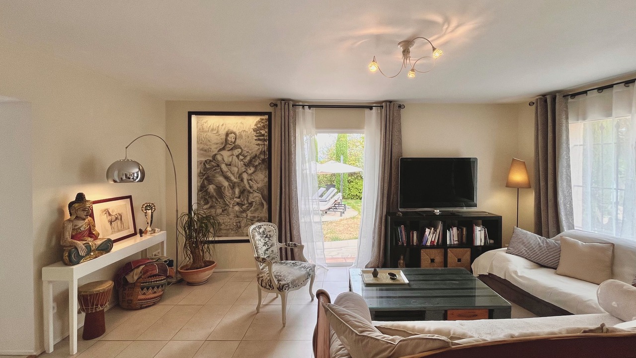 Photo of Livingroom in Le Rouret