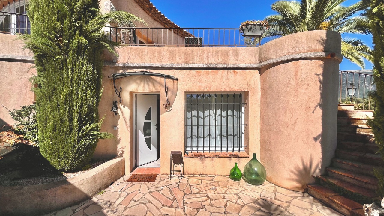 Photo of Outdoor in Le Rouret