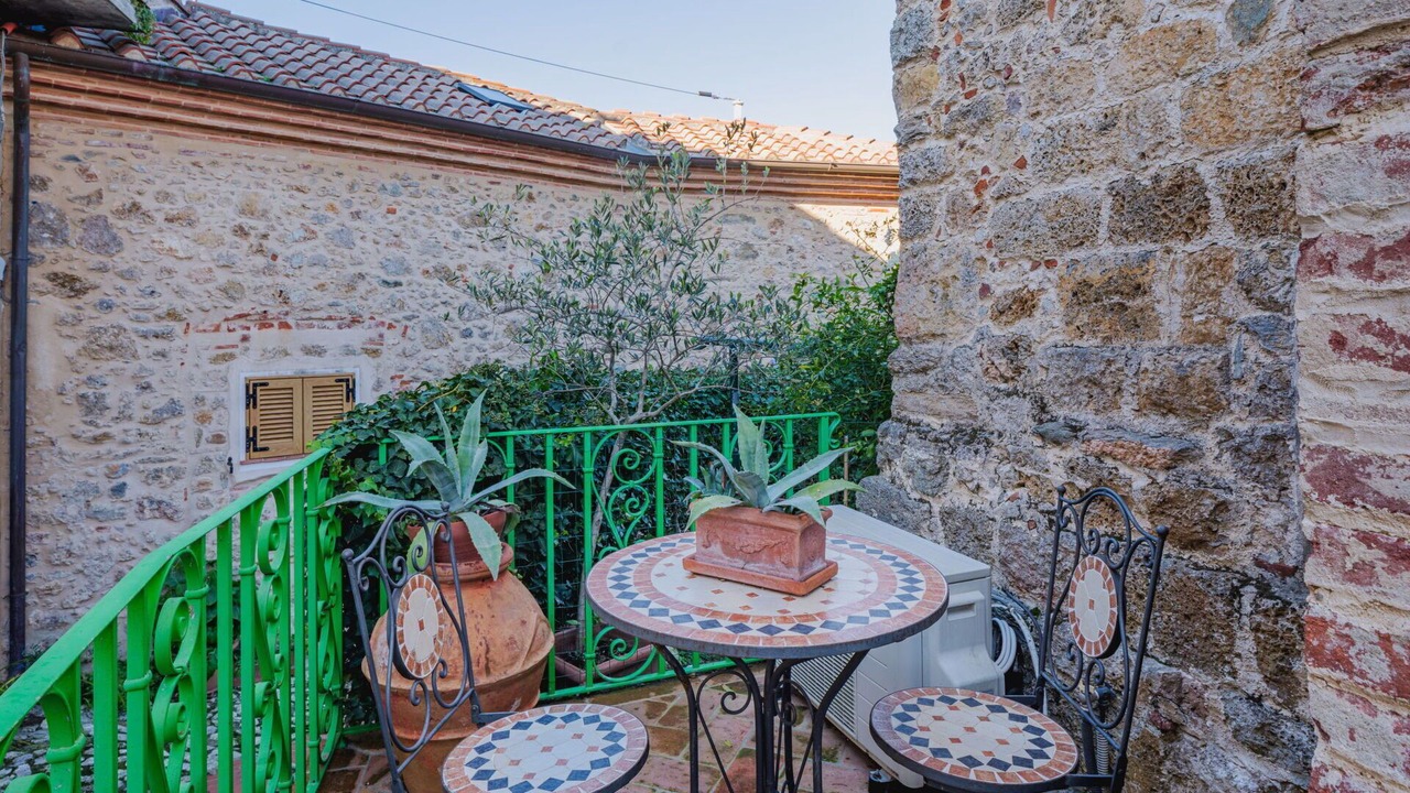 Photo of Patio Balcony in Santa Lucia