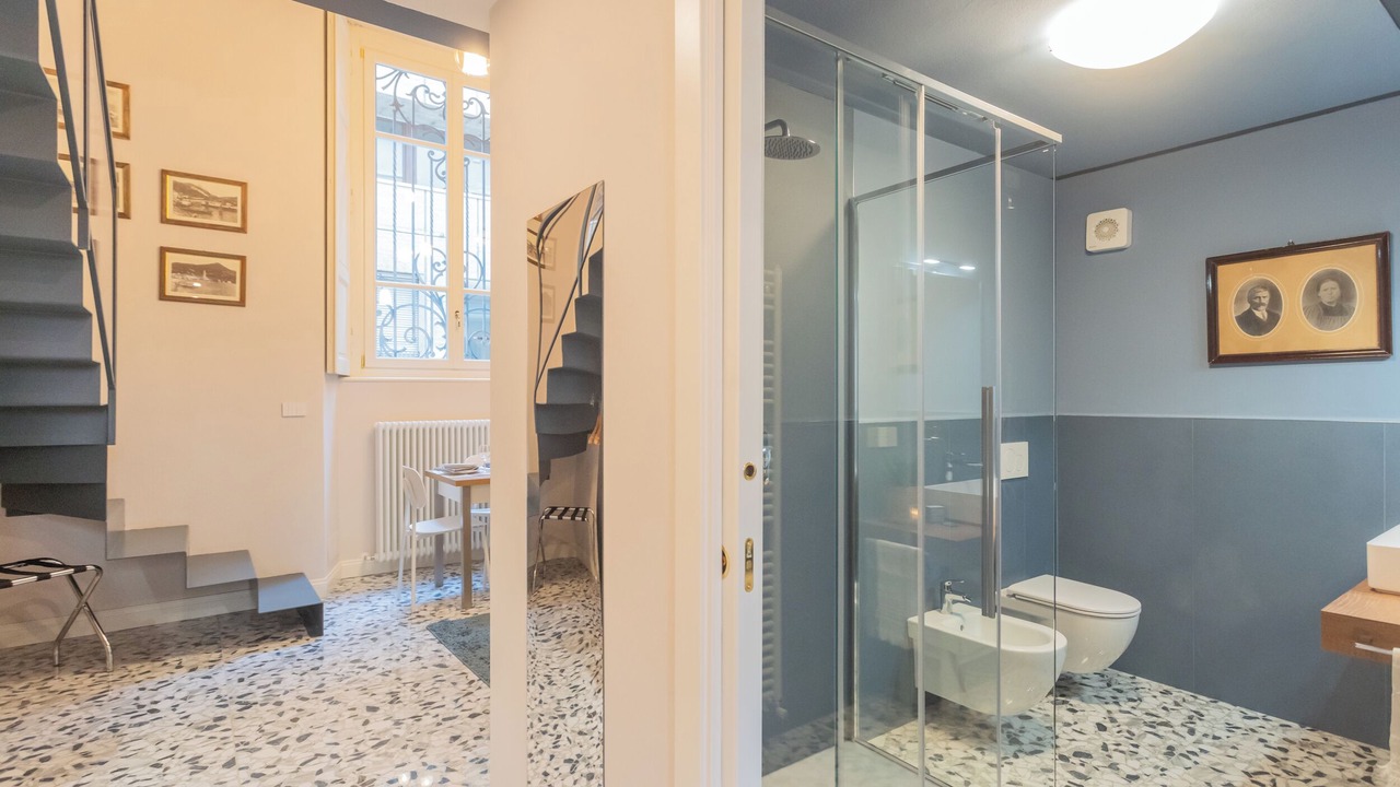 Photo of Bathroom in Como City Centre