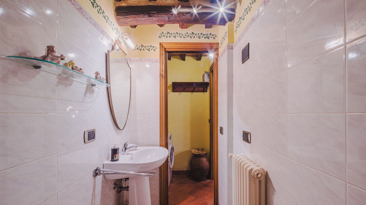 Photo of Bathroom in Santa Lucia
