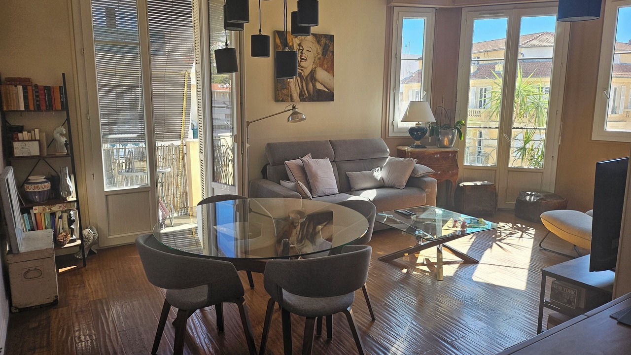 Photo of Livingroom in Riquier