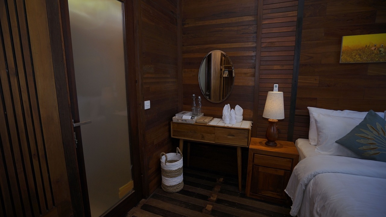 Photo of Bedroom in Mushroom Bay