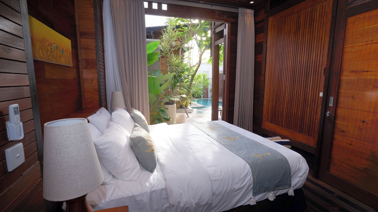 Photo of Bedroom in Mushroom Bay