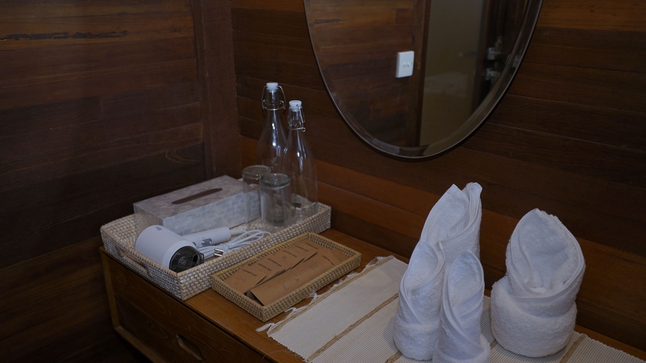 Photo of Bathroom in Mushroom Bay
