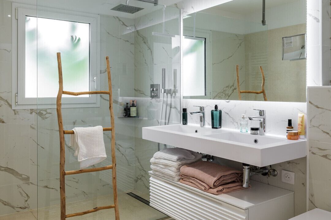 Photo of Bathroom in Saint-Aygulf