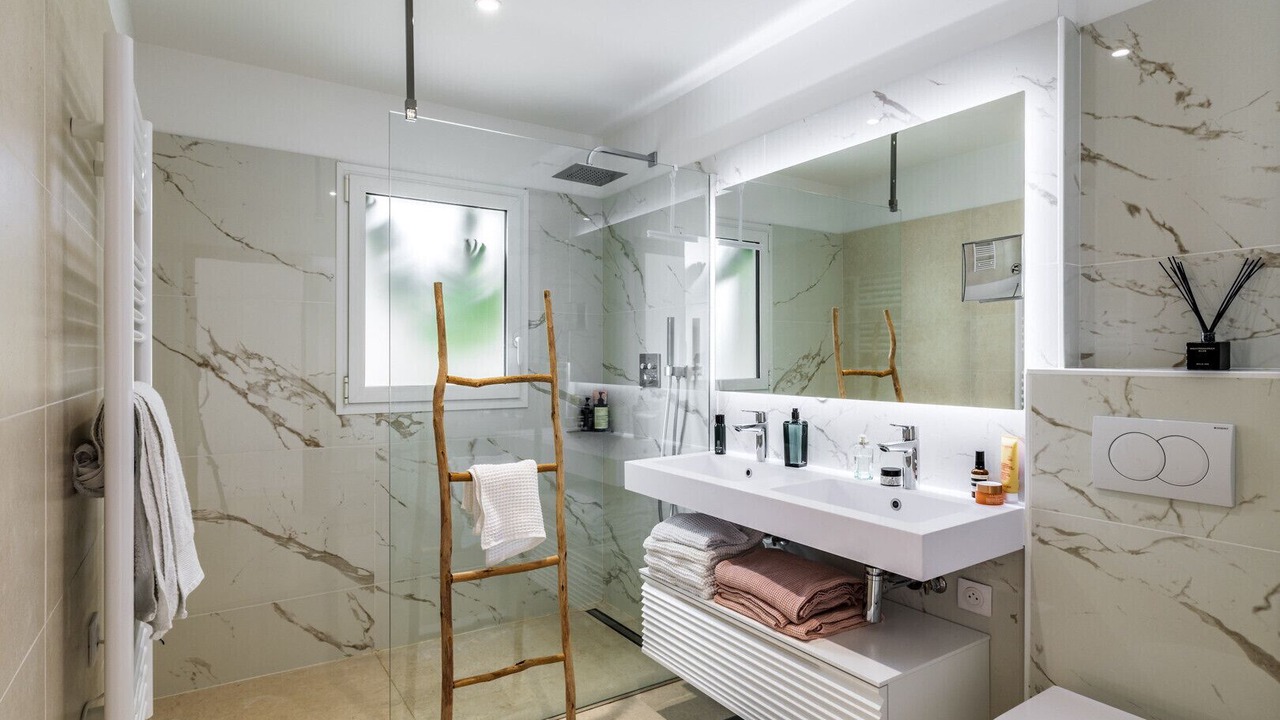 Photo of Bathroom in Saint-Aygulf
