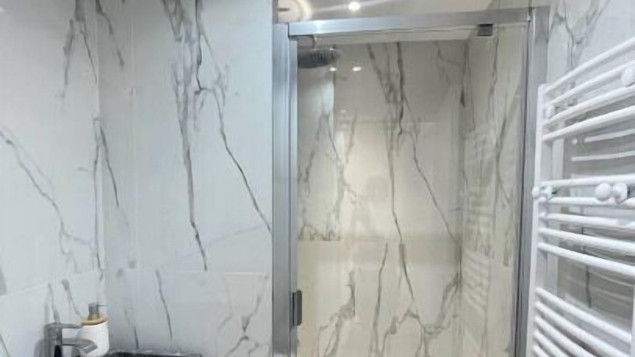 Photo of Bathroom in Beausoleil