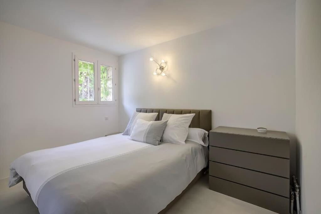 Photo of Bedroom in Le Cannet