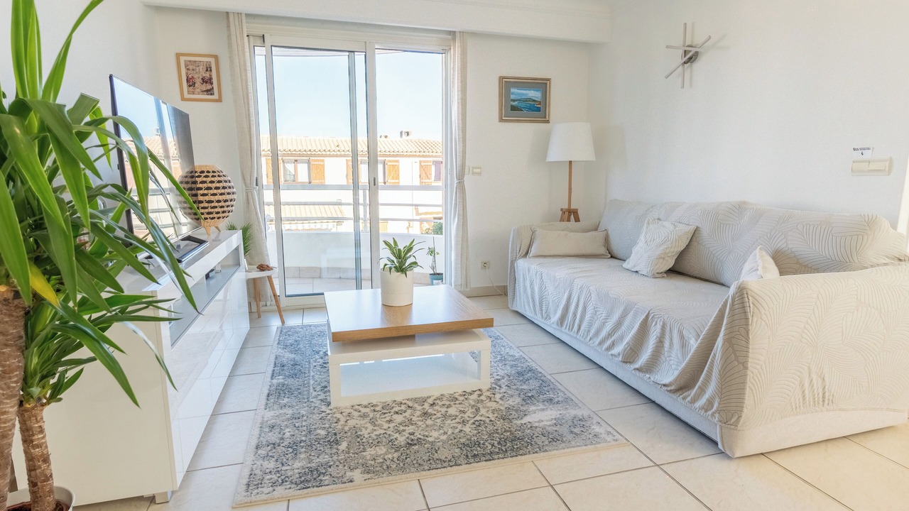 Photo of Livingroom in Plaine de la Brague