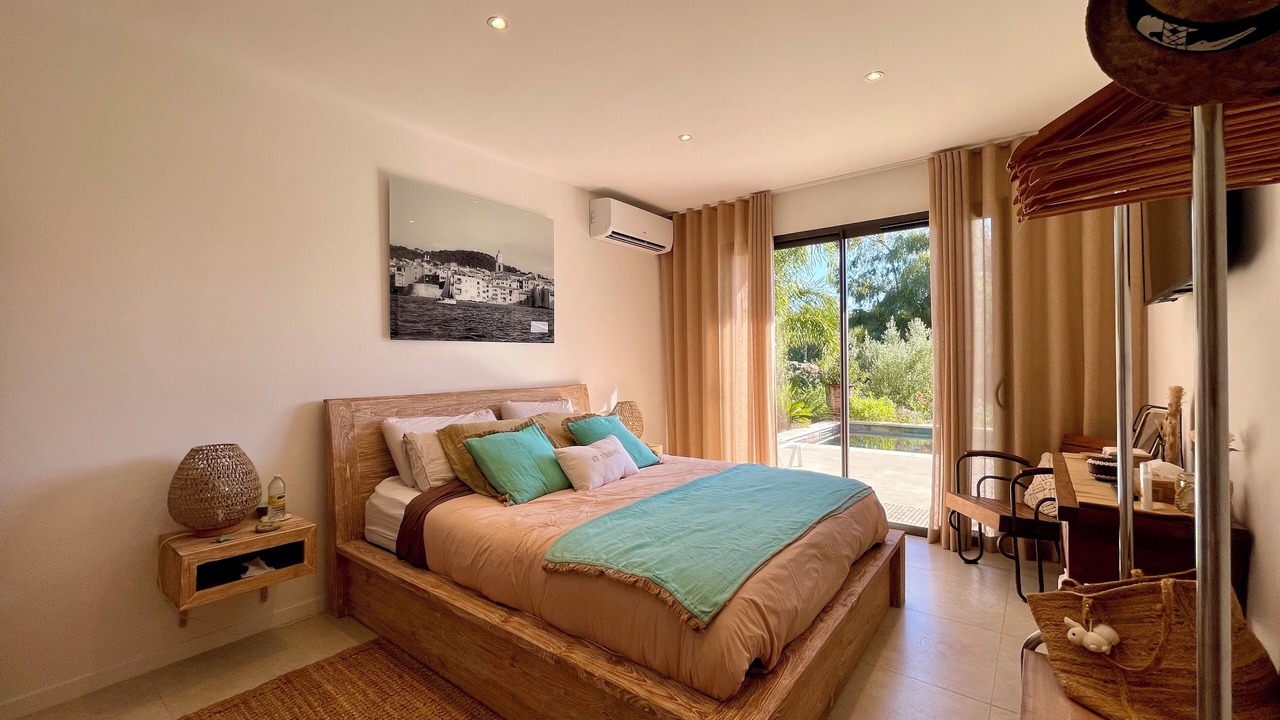 Photo of Bedroom in Sainte-Maxime