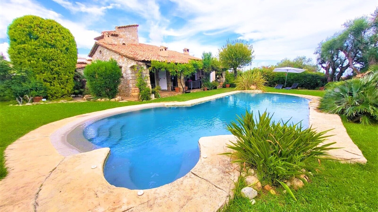 Photo of Outdoor in Saint-Laurent-du-Var