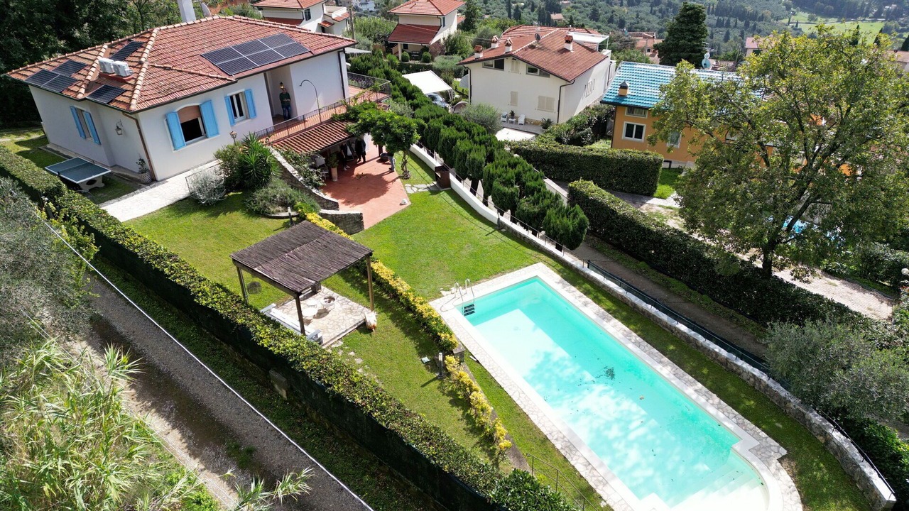 Photo of Outdoor in Corsanico