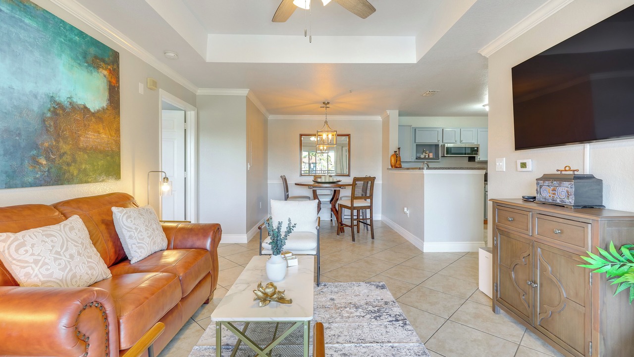 Photo of Livingroom in Oak Ridge