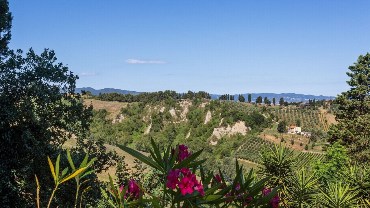 Photo of Others in Volterra