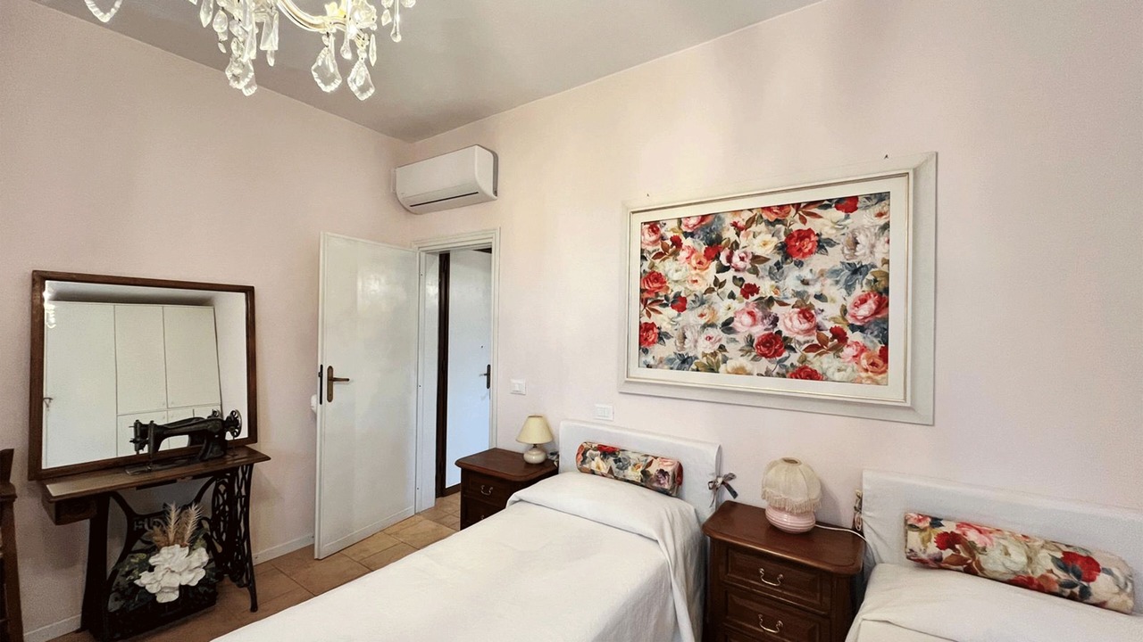 Photo of Bedroom in Aiale