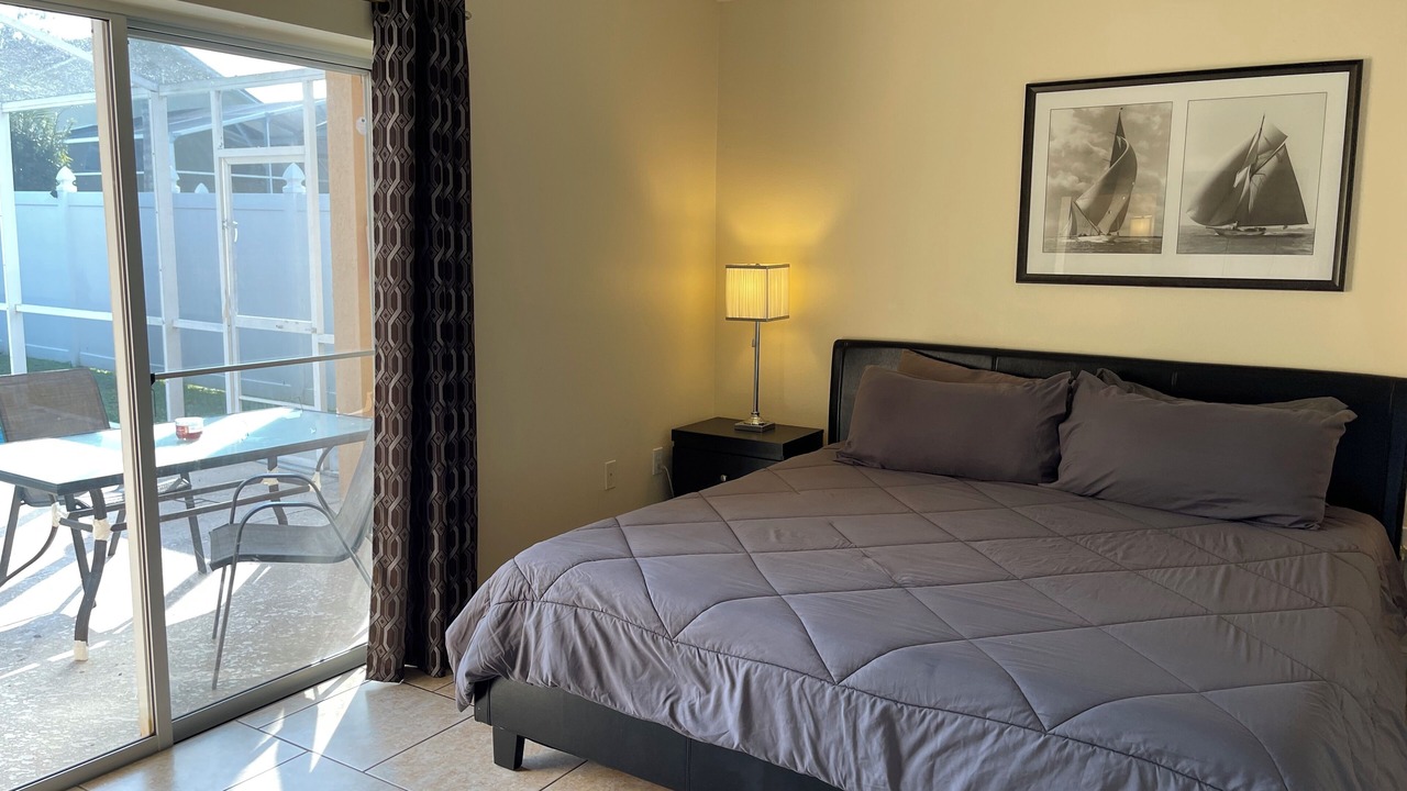 Photo of Bedroom in Eagle Pointe South