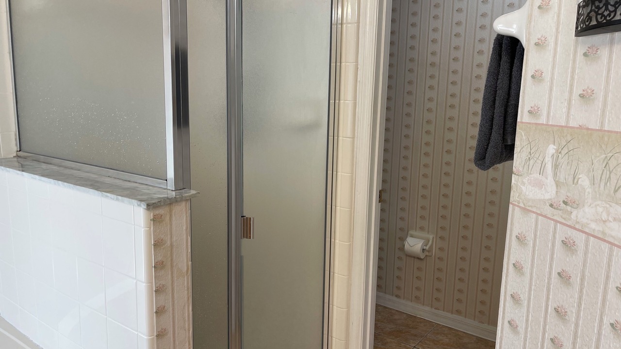Photo of Bathroom in Eagle Pointe South