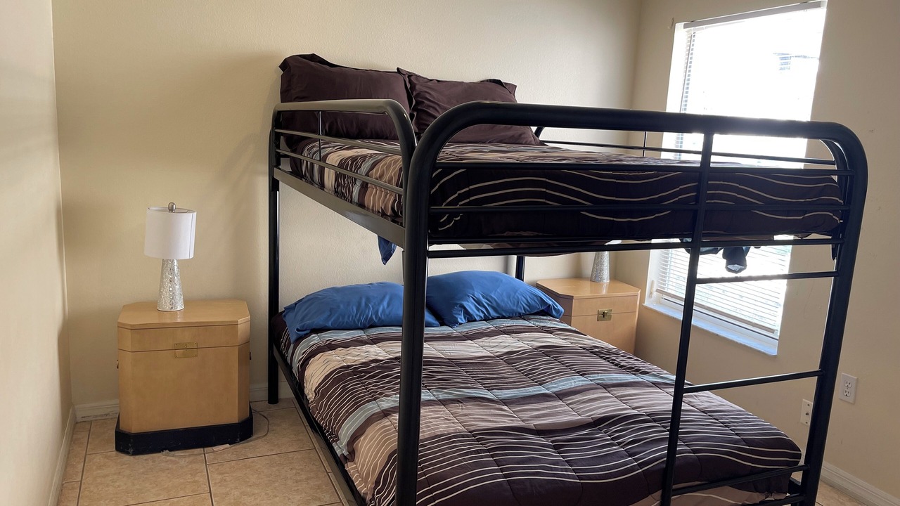 Photo of Bedroom in Eagle Pointe South