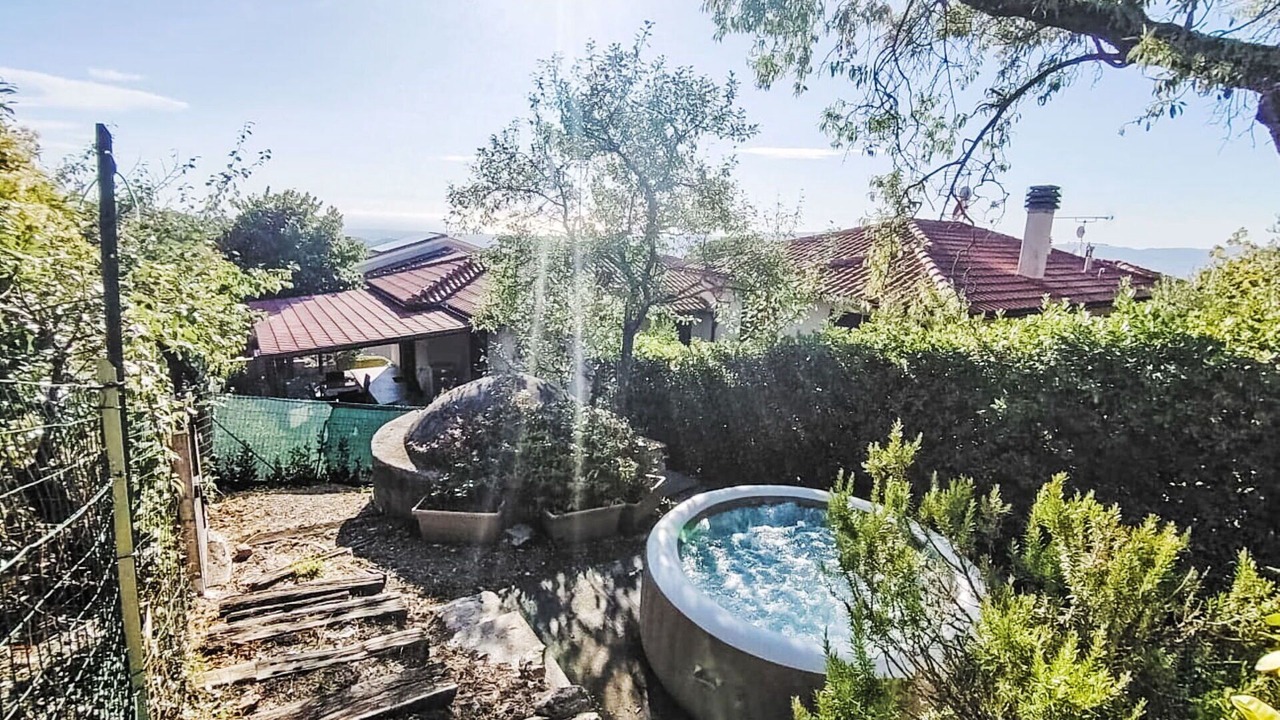 Photo of Outdoor in Castellina Marittima