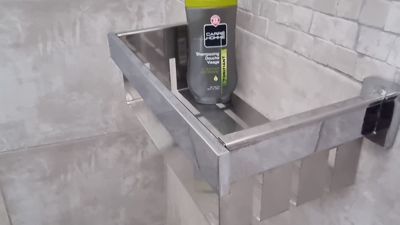 Photo of Bathroom in Prado - Republique