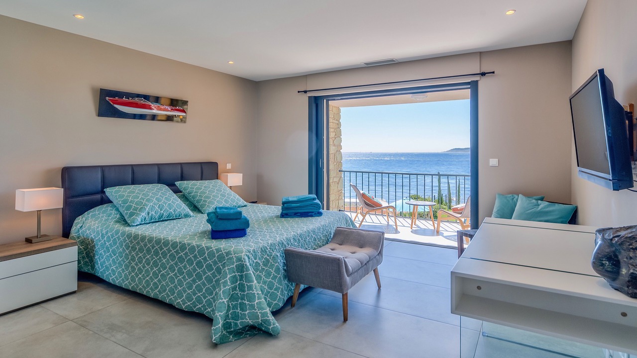 Photo of Bedroom in Sainte-Maxime City Centre