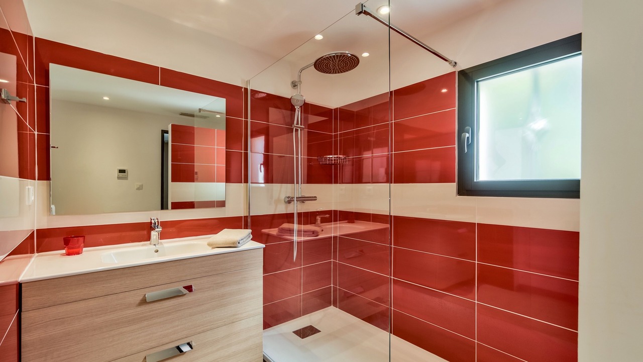 Photo of Bathroom in Sainte-Maxime City Centre