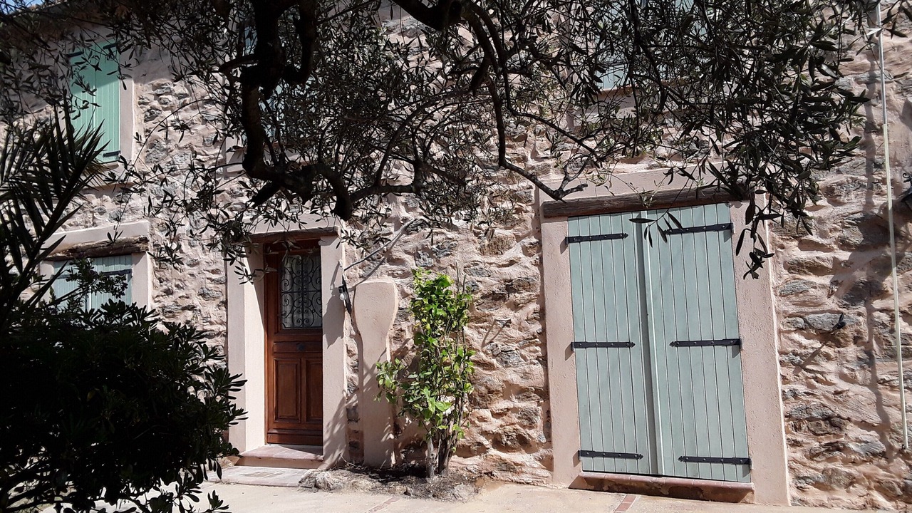 Photo of Outdoor in Tanneron