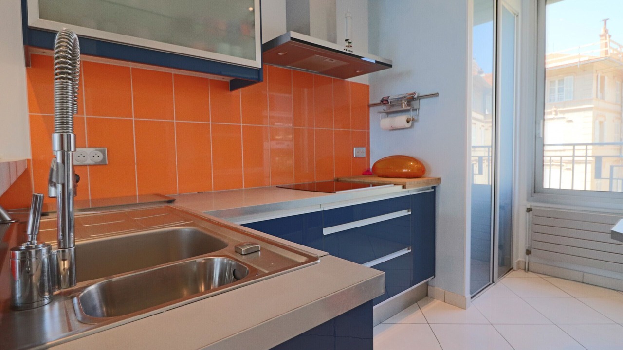 Photo of Kitchen in Cannes City Centre