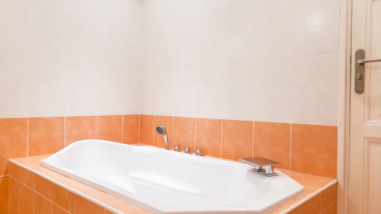 Photo of Bathroom in Cannes City Centre