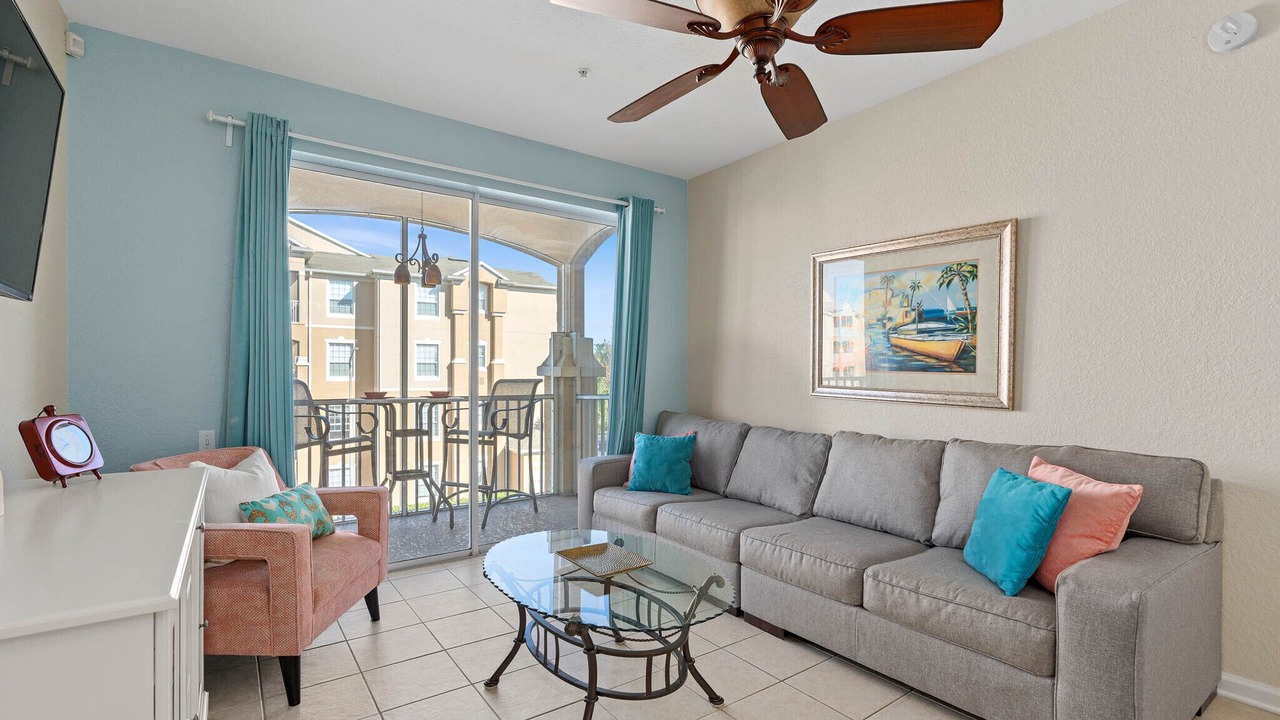 Photo of Livingroom in Windsor Hills
