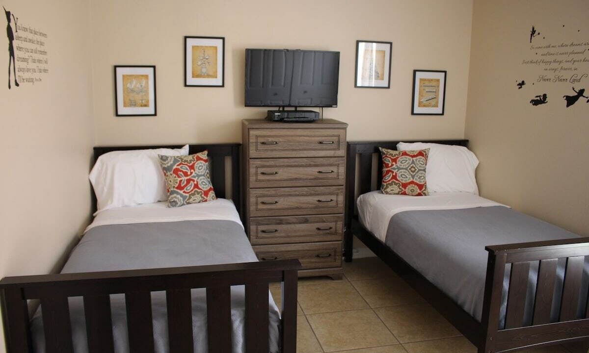 Photo of Bedroom in Lake Berkley