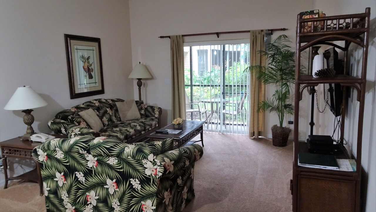 Photo of Livingroom in Bahama Bay