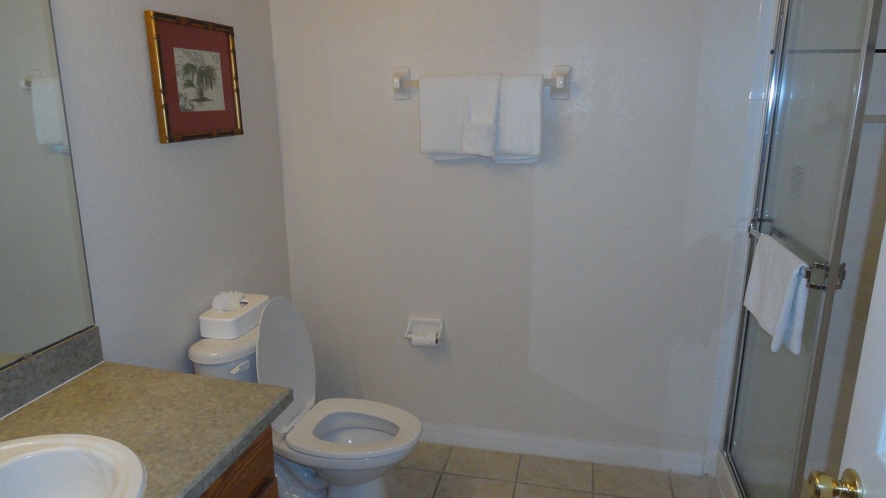 Photo of Bathroom in Bahama Bay