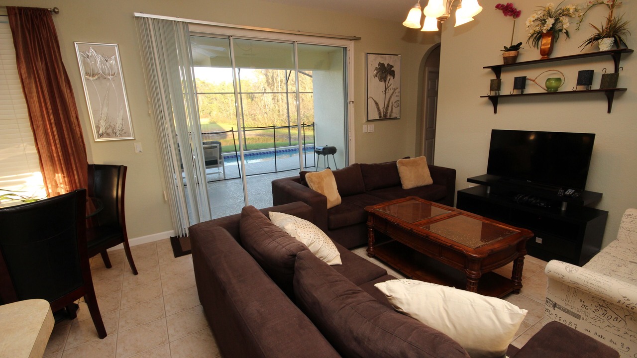 Photo of Livingroom in Trafalgar Village