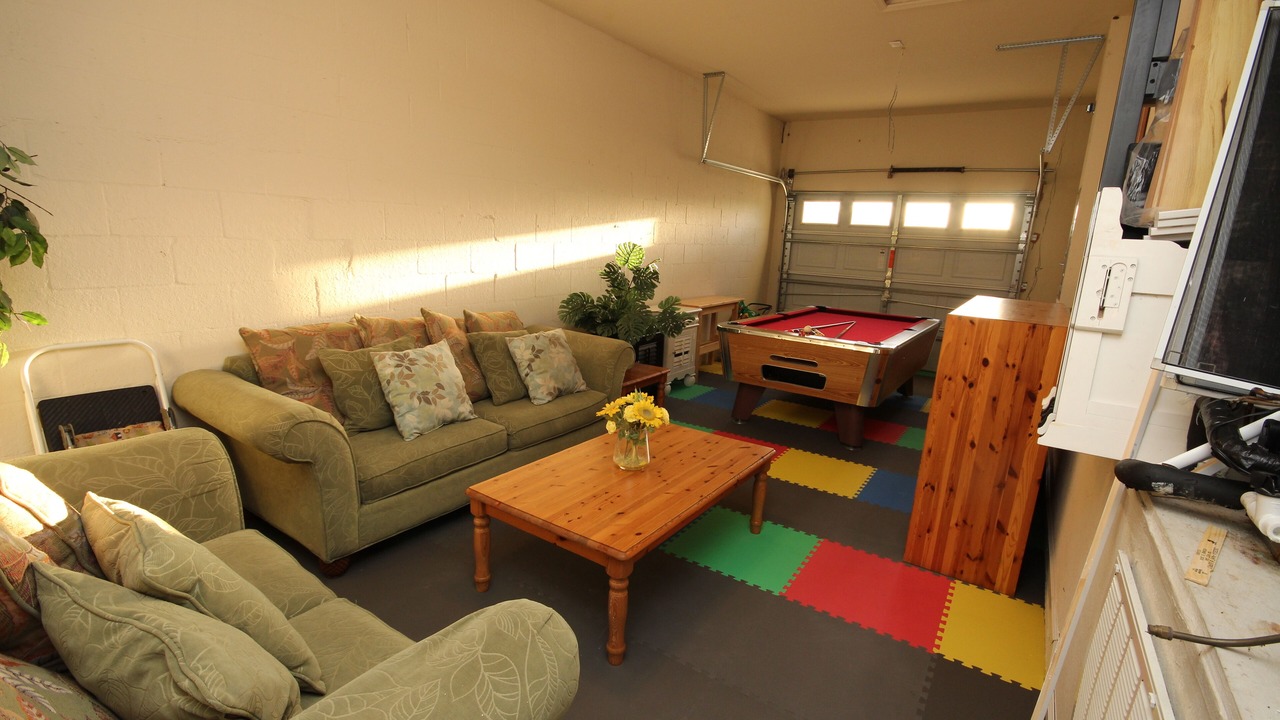 Photo of Livingroom in Trafalgar Village