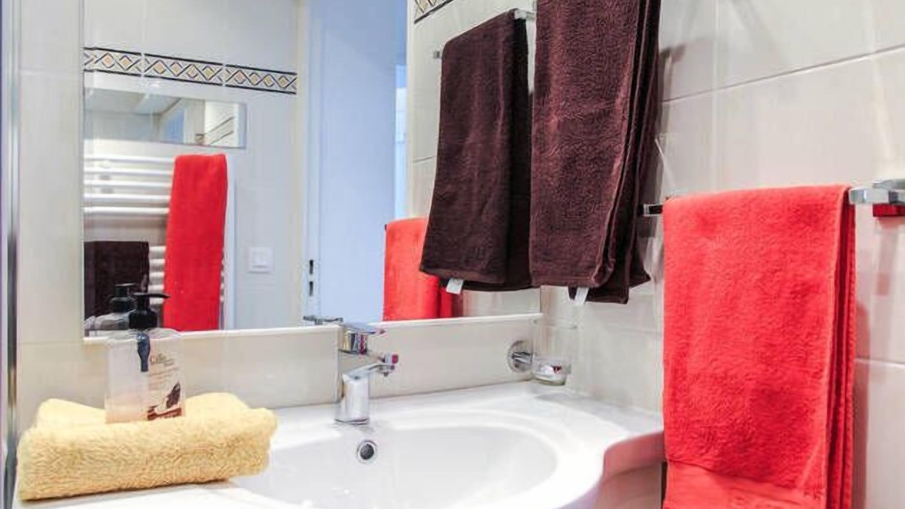 Photo of Bathroom in Riquier